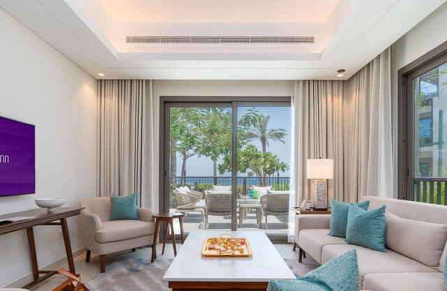 Dream Inn - Deluxe 2BR with Beach Accessn