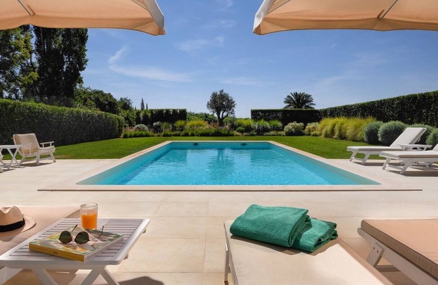 Drop-dead Gorgeous Algarve Country Retreat