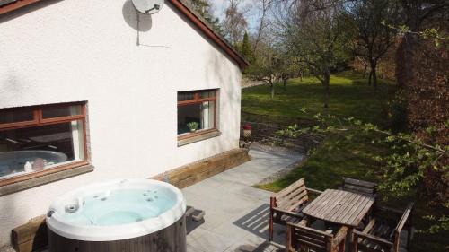 Druim An Lochain Cottage