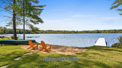 Dual Lakefront Home with Big Yard Hot Tub and Fire Pit
