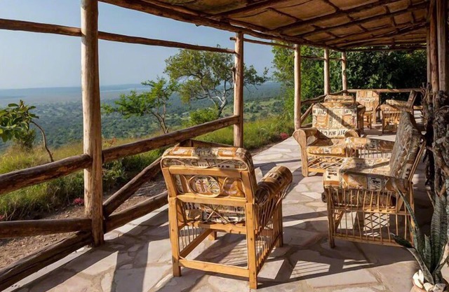 Eagles Nest Camp