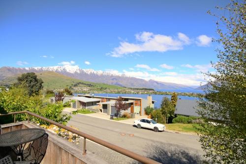 Earnslaw 