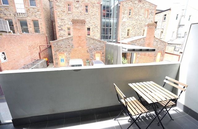 East End CBD Apt-2 Queen beds+free secure parking+Netflix