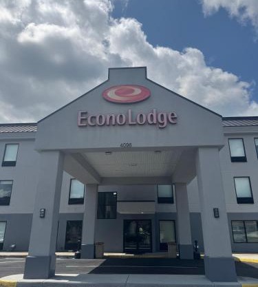 Econo Lodge Near Fort Gregg-Adams I-295