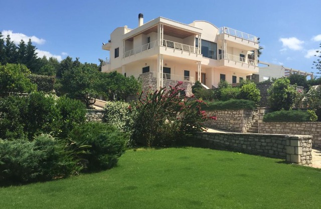 Elaianthos
