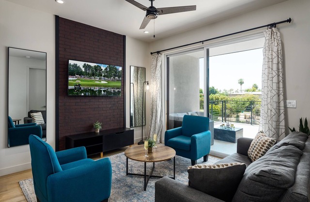 Eldorado - 2 Units - Hot Tub - Private Patios