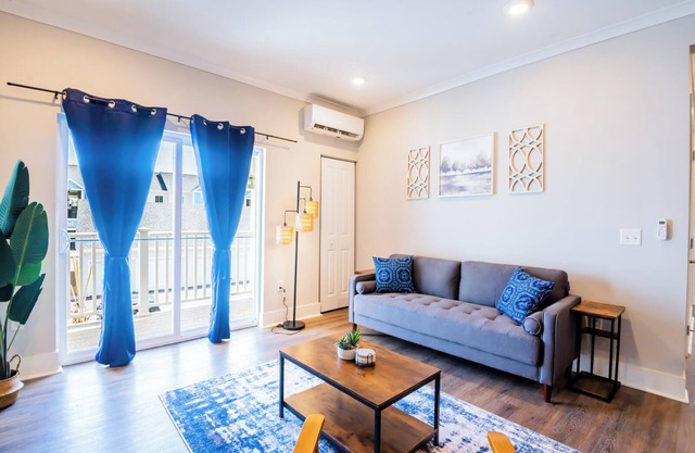 Elegant 2-bedroom stay with AC, fitness room, WiFi, pool - D
