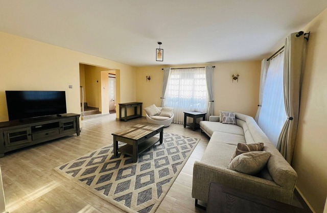 Elegant 4BR Villa with Private Pool near JKIA – Greenpark, Athi River