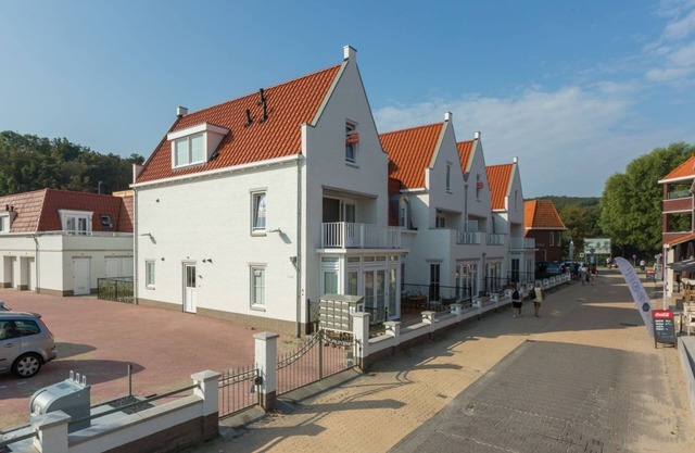 Elegant Apartment in Koudekerke with Gas Fireplace