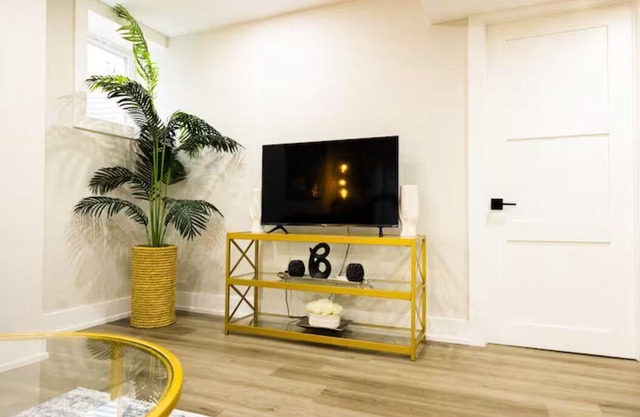 Elegant Two Bdr. Basement Apartment with Private Entrancen