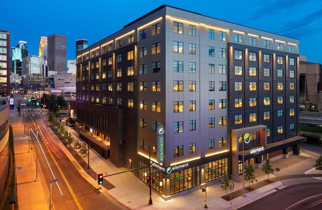 Element Minneapolis Downtown