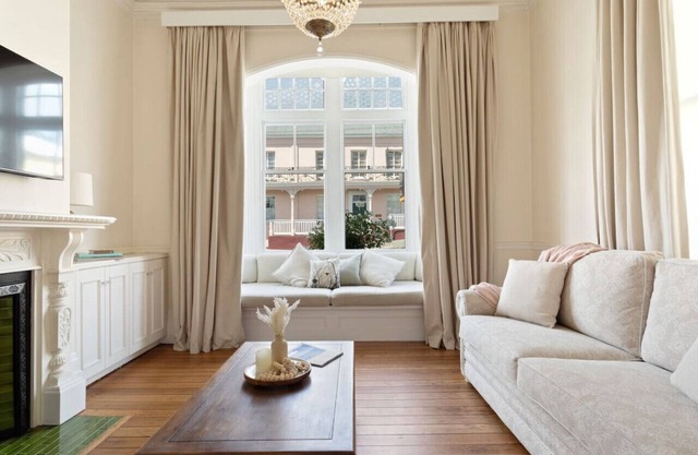 Elizabeth Elegence: A Dreamy Federation Cottage