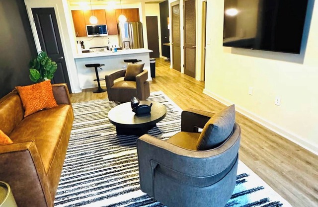 Enjoy a stylish experience at this centrally-located Skyline Retreat.