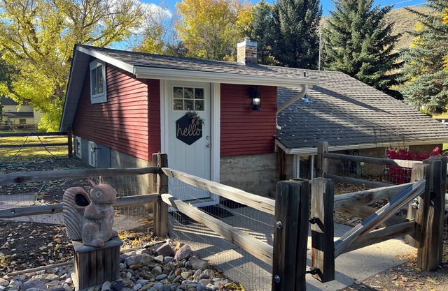 Enjoy your stay at the Cabin Creek Inn