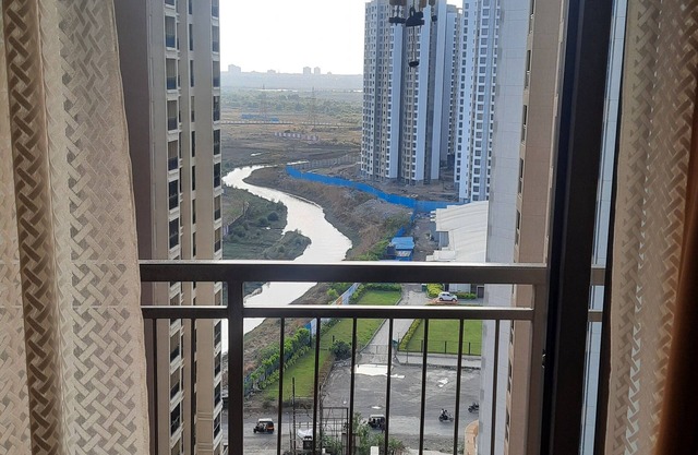 Entire 2BHK | Premium | Pocket Friendly Naigaon W3