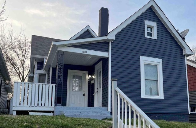 Entire House In Downtown Indy!