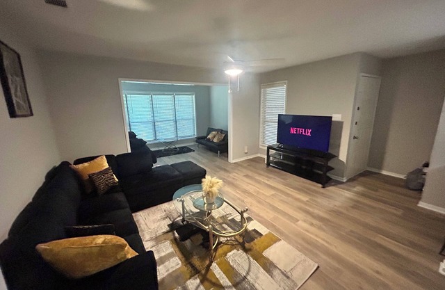 Entire Unit with 4 beds!