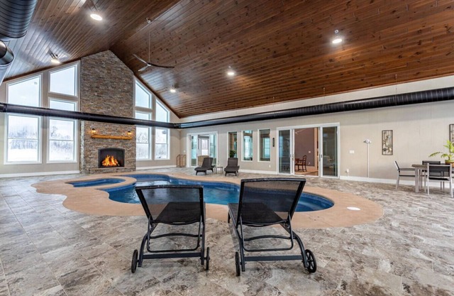 Equestrian Estate | Indoor Pool, Theater, Game Rm