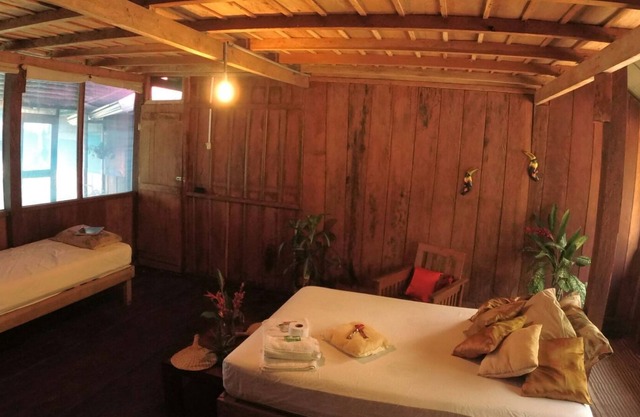 Eretzen Tá Lodge