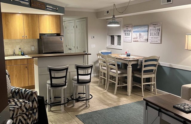 Escape to Paradise in Avalon – Beautiful Condo Just Steps from the Beach