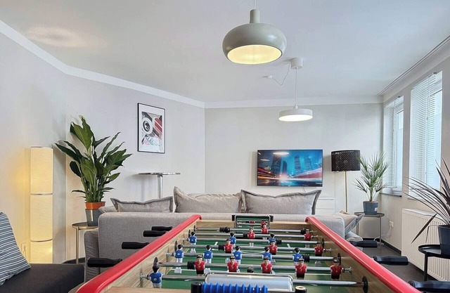 Eventlounge mit Grill, Kicker & Tischtennis