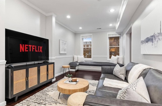 Exceptional 4-BR Homestay near Rock Creek Park