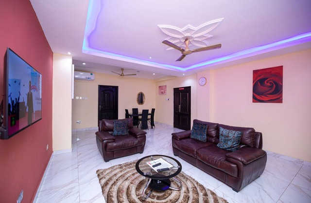 Exclusive 2-Bedroom Furnished Apartment - just over 25min drive to the Airport