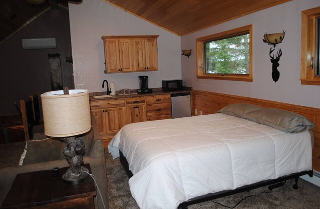 Executive Studio on a beautiful lake.