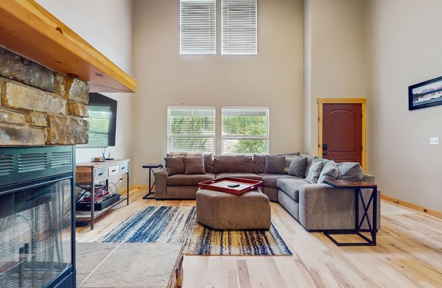 Experience the best of the Pacific Northwest at the Villages at Roslyn Ridge