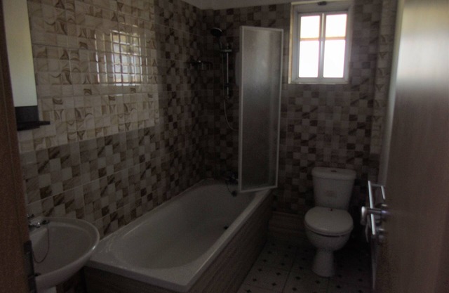Exquisite 2-bedroom Apartment (3A)
