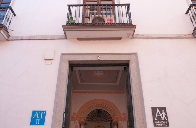 EXTRENATURA-Alojamientos- (tourist apartments and tourist Hostel)