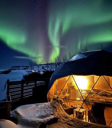 Eyja Mork - Aurora Dome with Private Bathroom and other facilities