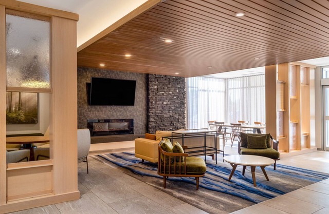 Fairfield Inn & Suites by Marriott Minneapolis North
