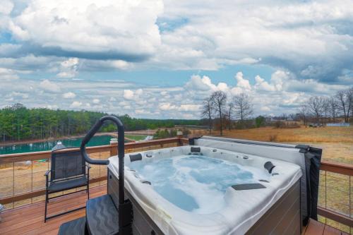 Fall Foliage Retreat Hot Tub and Pond Deck