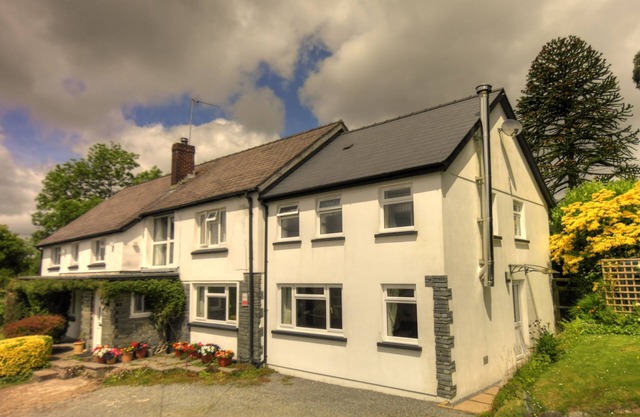 Family accommodation in a small farm setting close to beaches and attractions