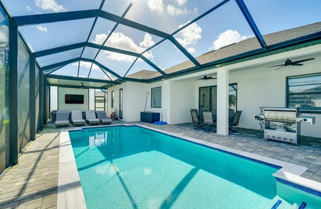 Family-Friendly Cape Coral Pool Home – 4BR/3BA