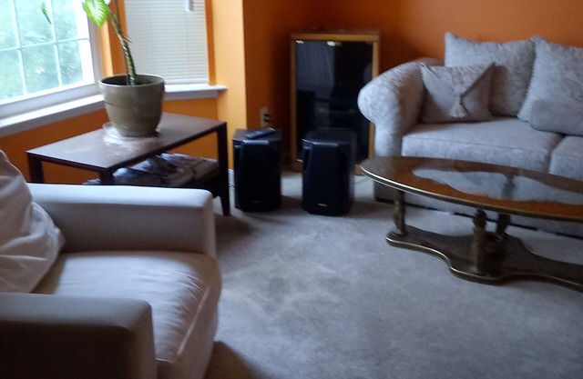 family friendly nice quiet neighborhood close to most major cities