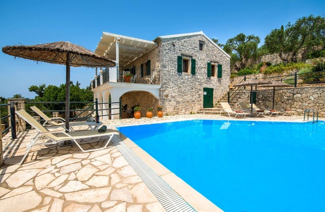 Family Paxos villa with private pool and stunning views