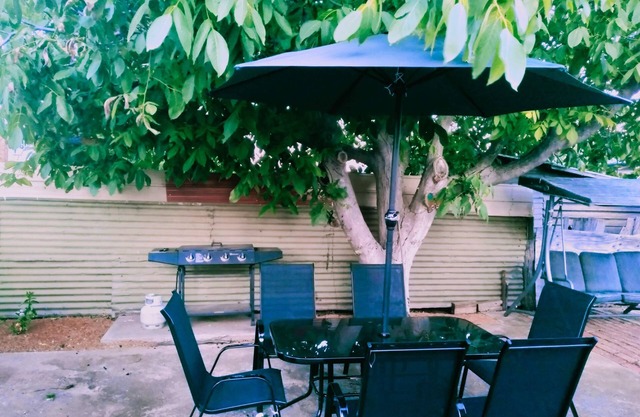 Family sized cottage, minutes from the main street. Large enclosed yard BBQ area
