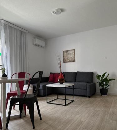 Fantastic Apartment 163 in Finikoudes