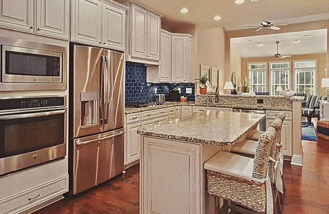 Fantastic Bayside Resort Beach Townhouse