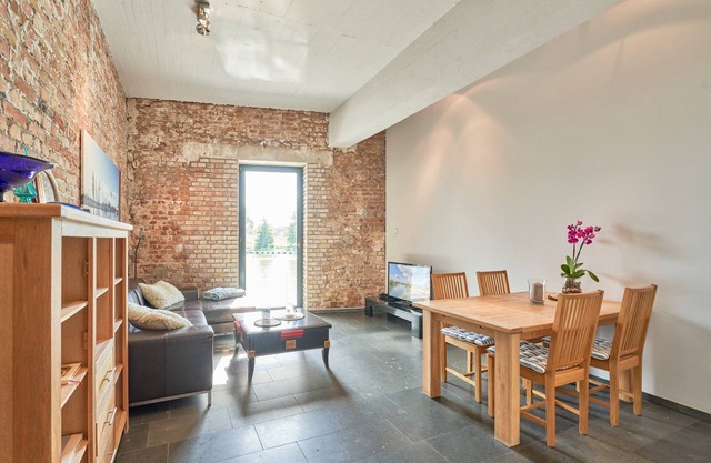 Ferienwohnung 48 qm, Wohnraum mit Offener Küche, Schlafzimmer, Du/wc, Terrasse