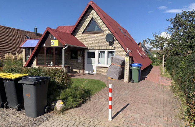 Ferienhaus Seemannsgarn 2 with Wi-Fi and SKY