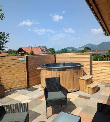Ferienwohnung Goasnstoi - mit HotTub und Bergblick im Inntal
