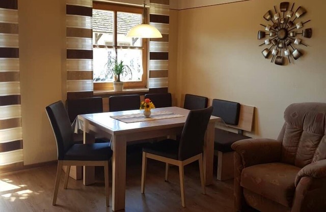 Ferienwohnung im Erdgeschoss für 2-5 Pers. mit Terrasse