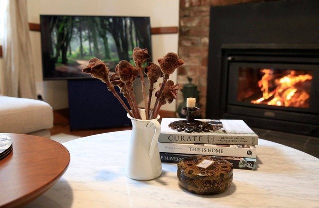 FERNGROVE COTTAGE - The quintessential, romantic country cottage.