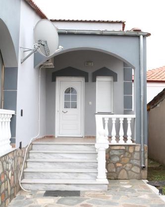 Fertoun apartment