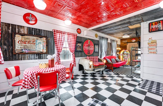 Fifties Diner-Style Llano Home w/Shared Fire Pit