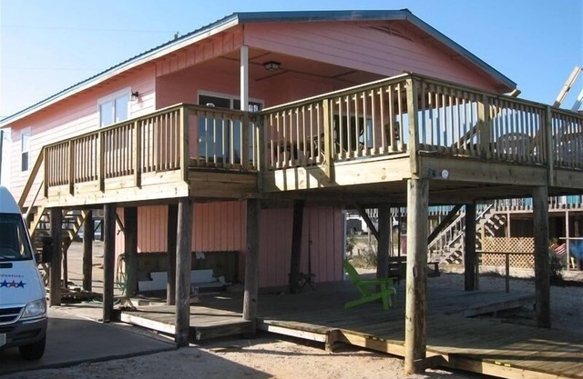 Fish Haven-Deep Water-Dock-Best Views-Peaceful-Linens Furnishe