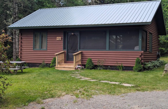 Flexible cancellation/Weekly discount/kayaks/stone fire pit/close to beach